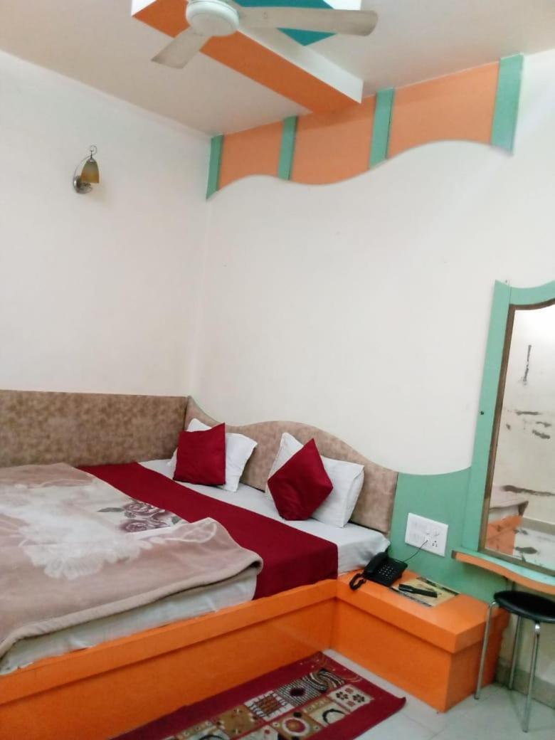 Hotel Amar Palace Pachmarhī 外观 照片