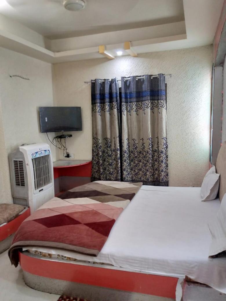 Hotel Amar Palace Pachmarhī 外观 照片